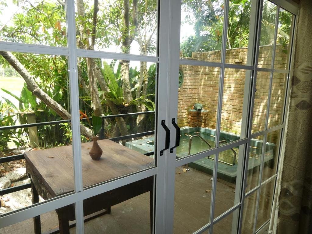 Airport Villa Kamatha -Foreign Booking Only คาตุนายากา ภายนอก รูปภาพ