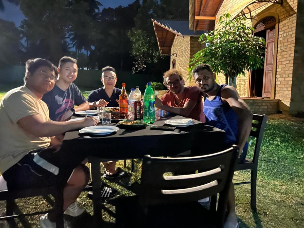 Airport Villa Kamatha -Foreign Booking Only คาตุนายากา ภายนอก รูปภาพ
