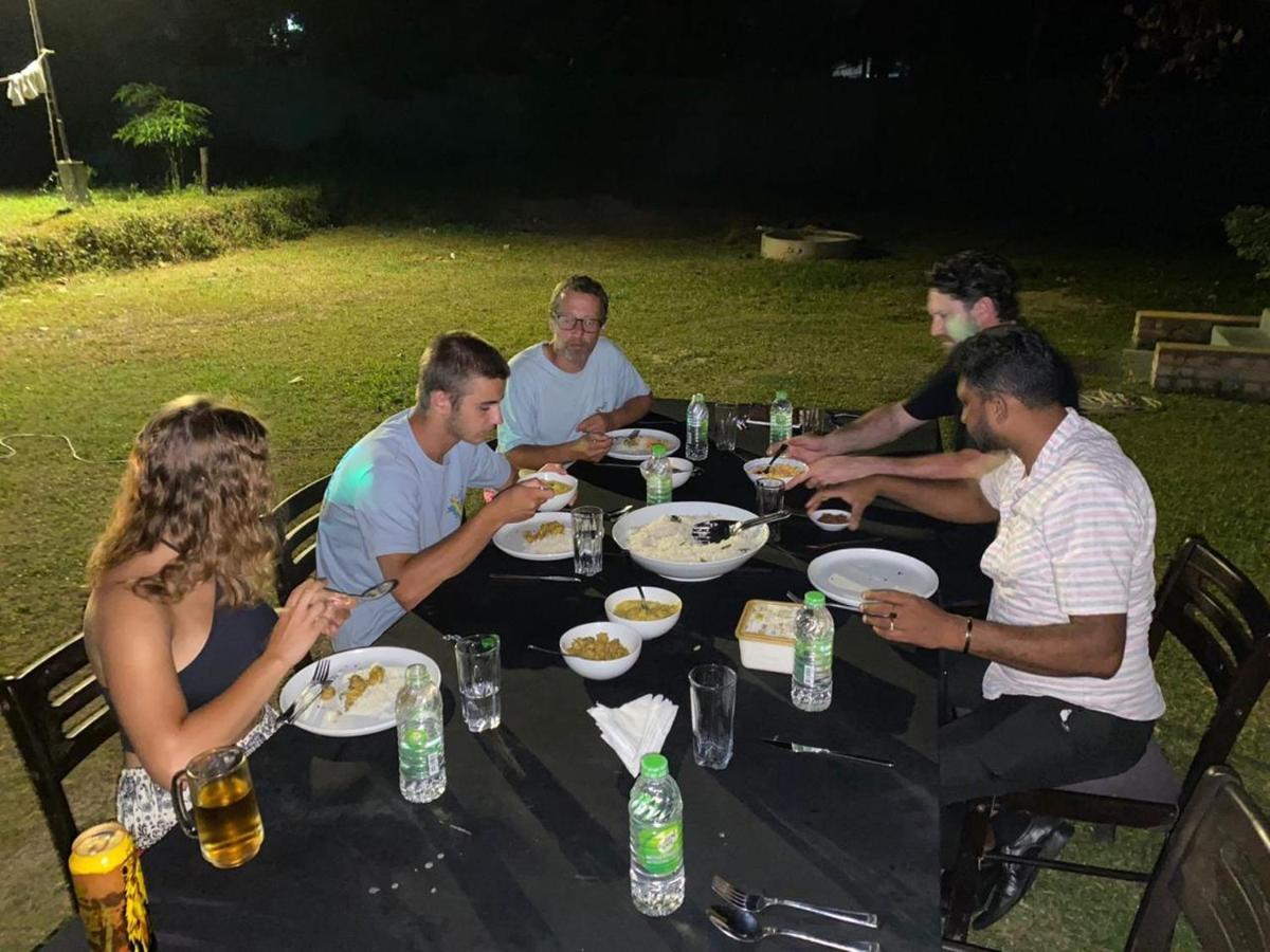 Airport Villa Kamatha -Foreign Booking Only คาตุนายากา ภายนอก รูปภาพ