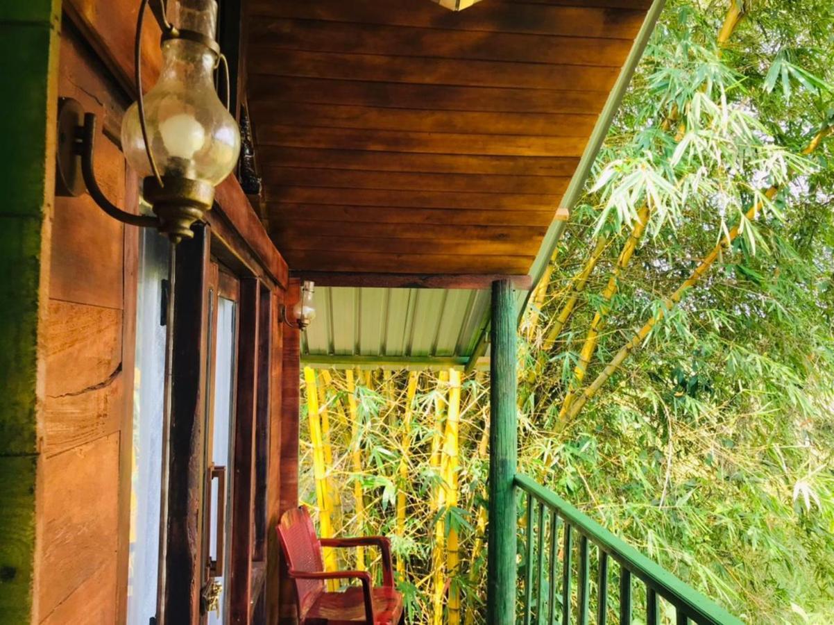 Airport Villa Kamatha -Foreign Booking Only คาตุนายากา ภายนอก รูปภาพ