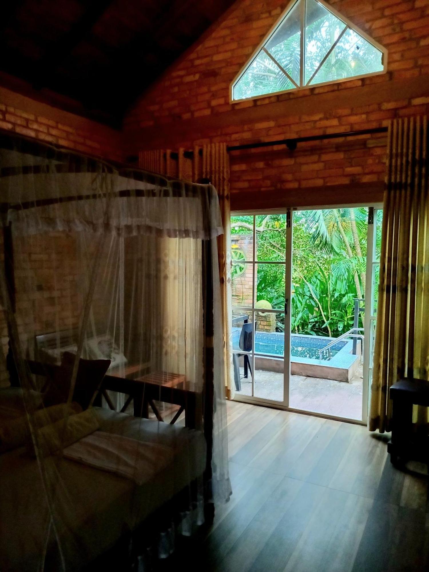 Airport Villa Kamatha -Foreign Booking Only คาตุนายากา ภายนอก รูปภาพ